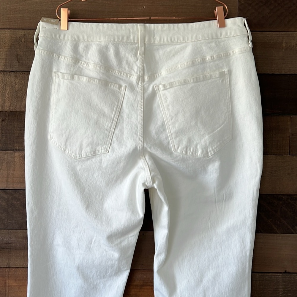 NWT Madewell Women's The Plus Curvy Perfect Vintage Jean in Tile White - Picture 6 of 10